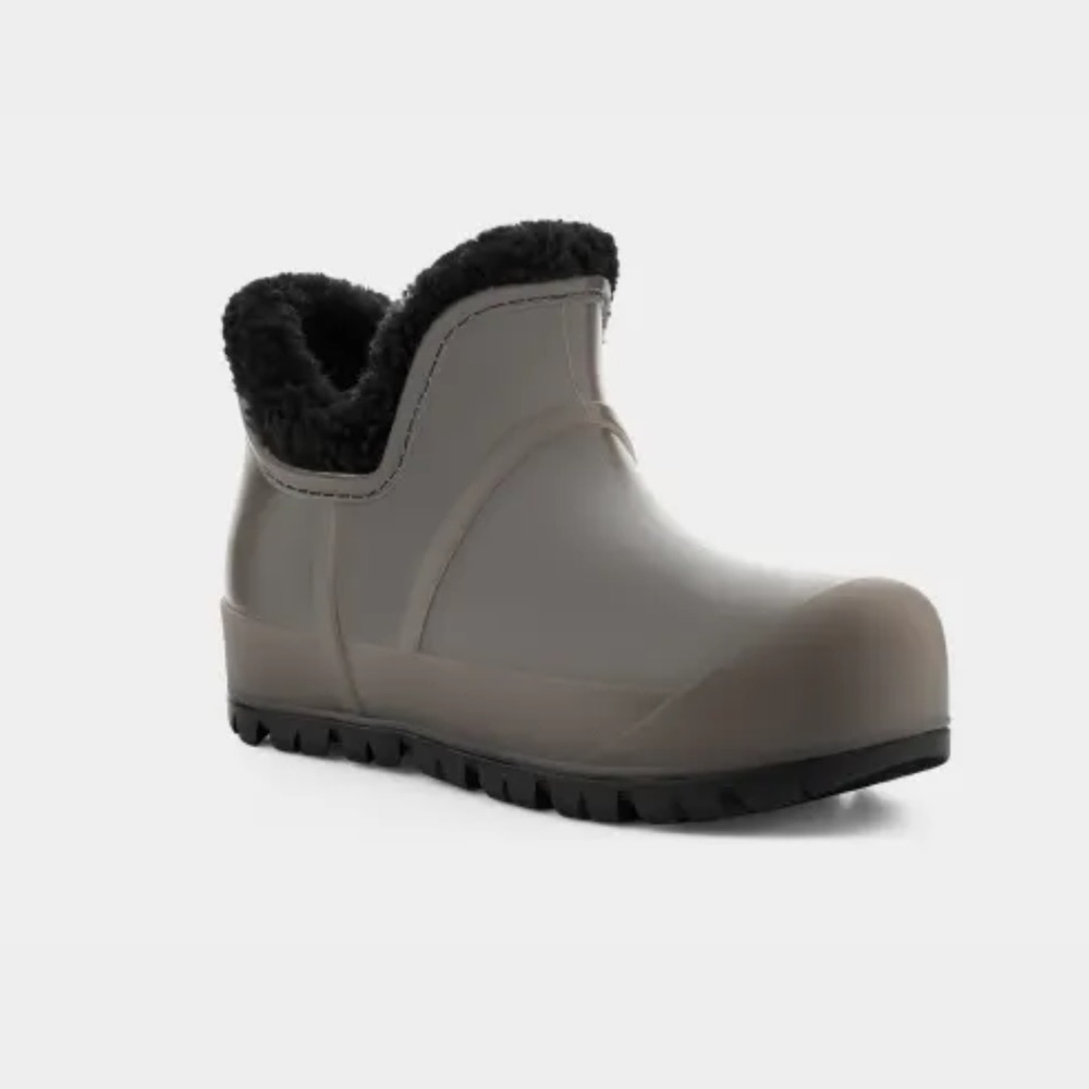 UGG Raincloud Boots